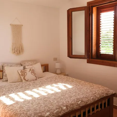 Casa Adriana - *